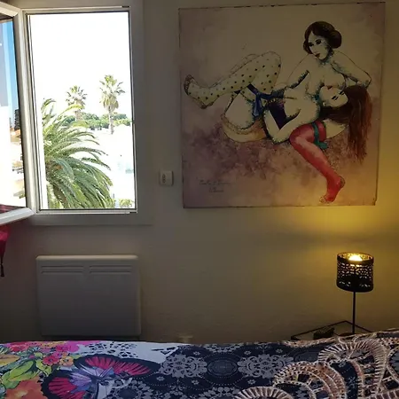 Naturiste Cap D'agde Port Soleil 144 Agde