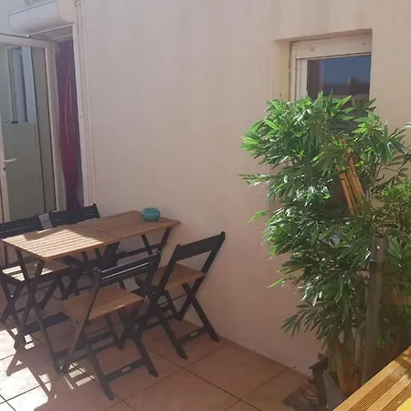 Naturiste Cap D'agde Port Soleil 144 *