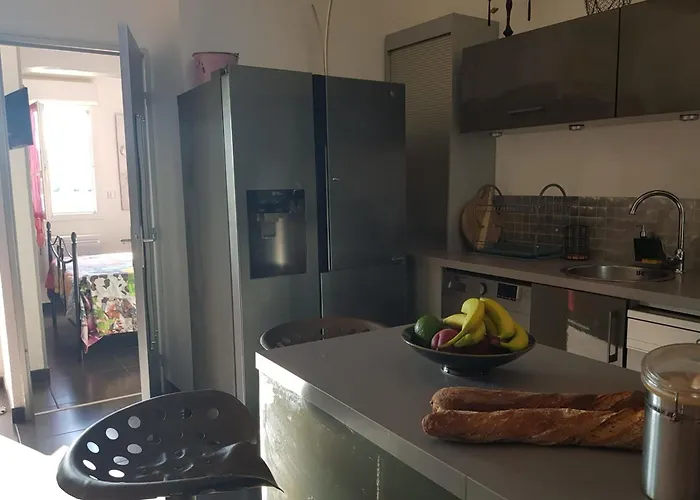 Naturiste Cap D'agde Port Soleil 144